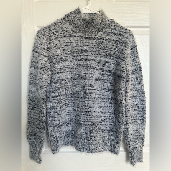 Philosophy gray eyelash mock neck sweater, nylon acrylic wool blend, medium - Picture 5 of 15